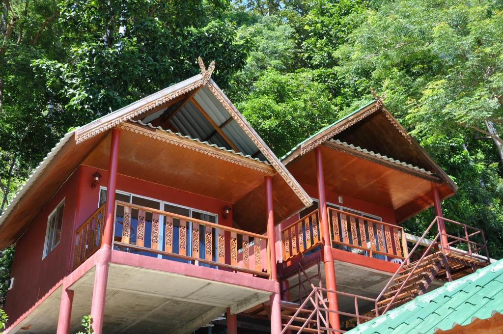 Phi Phi Good View Hotel Exterior photo